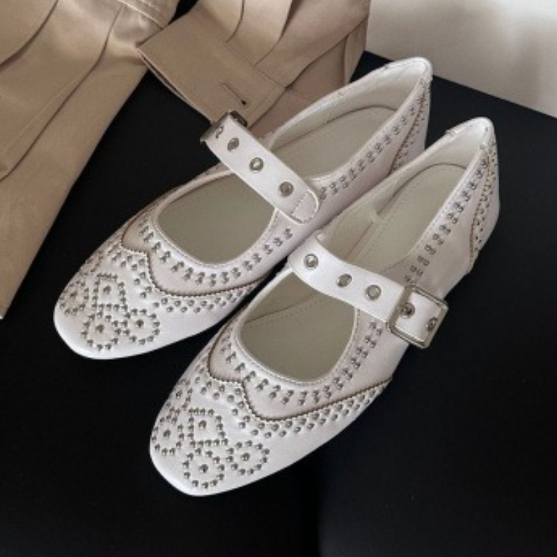 Retro Rivet Buckle Design Flat - огляд і ціна Shoes For Women Flats