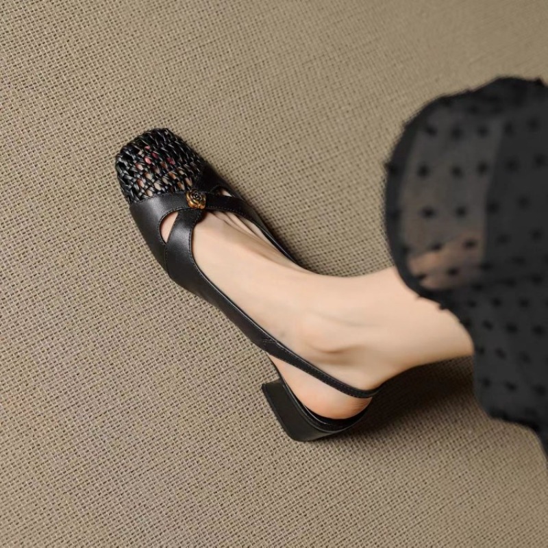 Women's French-style closed-to - огляд і ціна Shoes For Women Flats