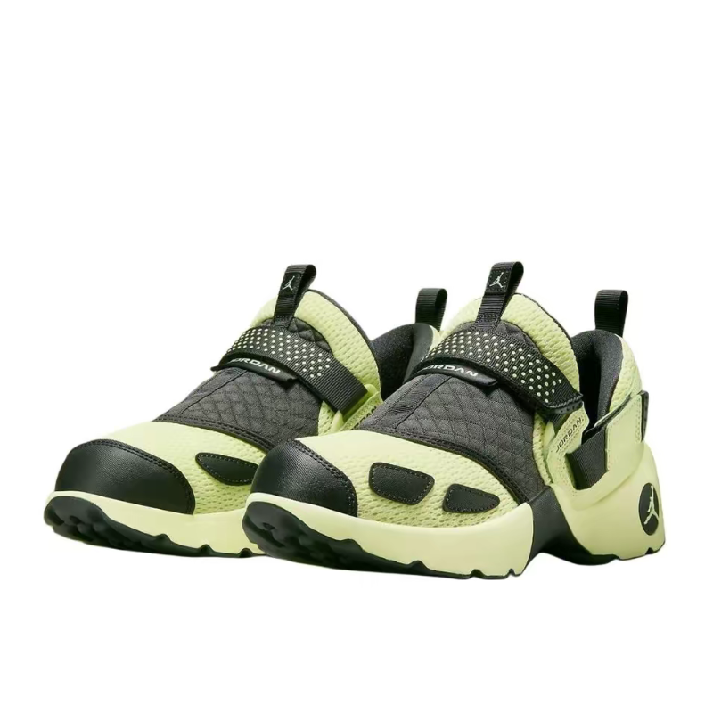 Nike Air Jordan Trunner LX Wom - огляд і ціна Women'S Shoes Nike Jordan