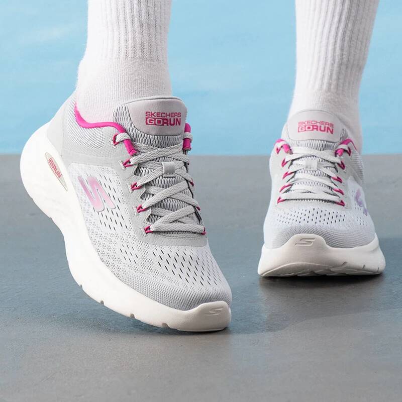 Skechers New Women Running Sho - огляд і ціна Women'S Shoes New Balance